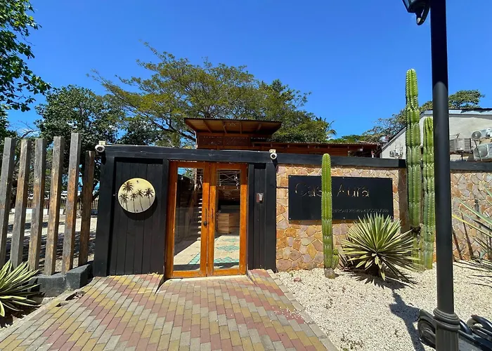 Bed & Breakfast Casa Aura Beachfront *